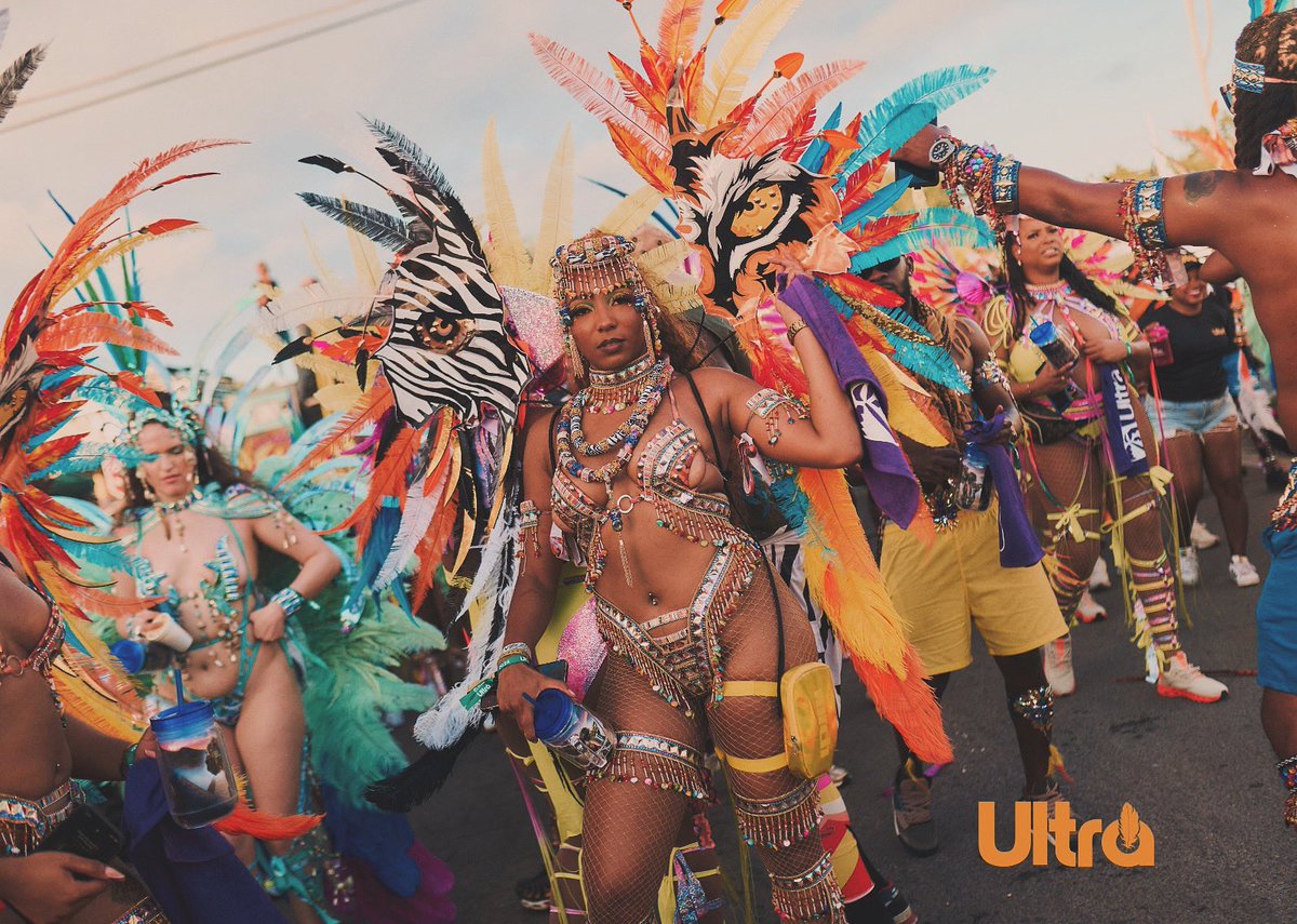 ULTRA_Carnival tweet picture