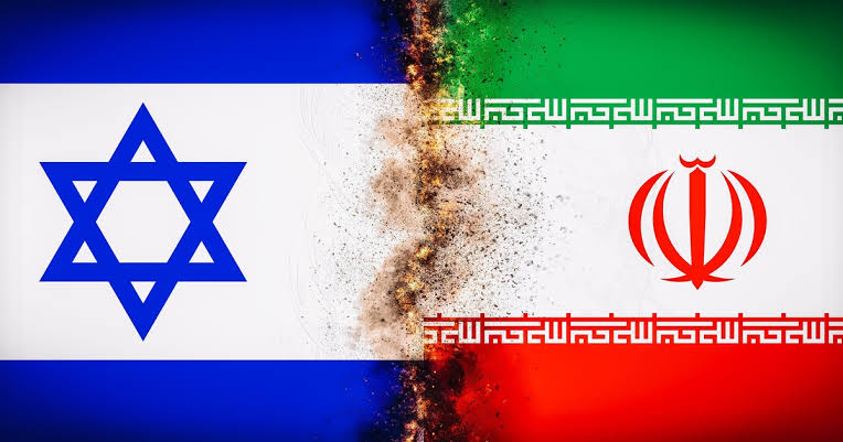 IF YOU SUPPORT IRAN THEN LIKE THIS POST. IF YOU SUPPORT ISRAEL THEN REPOST #WorldWar3 #IranAttackIsrael #IsraelUnderAttack