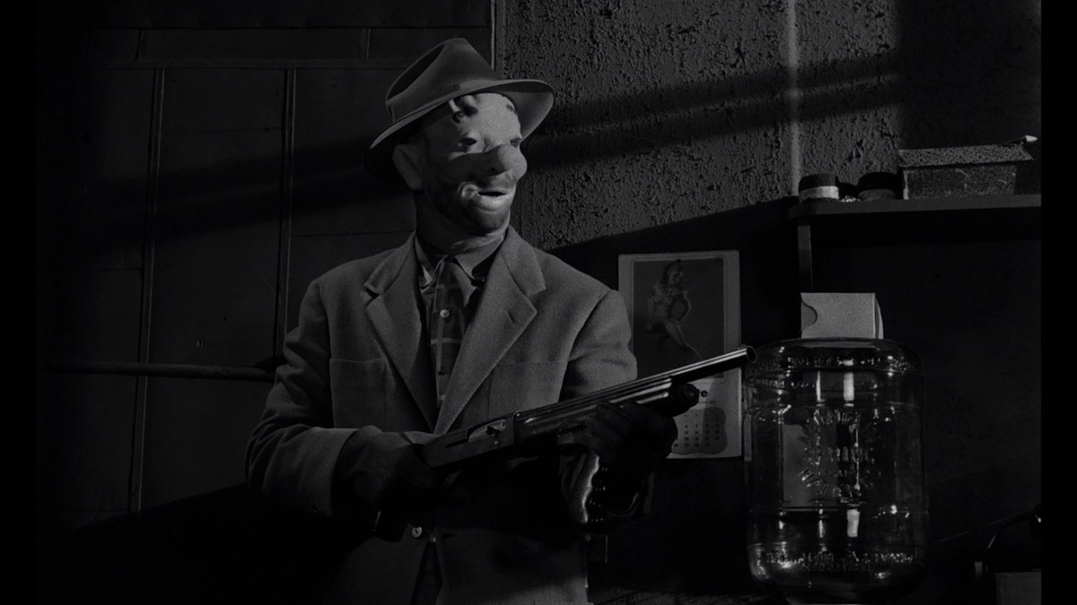 UnCinefago's tweet photo. Vista hoy: "Atraco perfecto" (1956) 8/10. https://t.co/BD1CSmBwYE