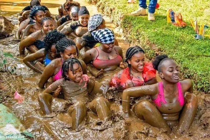 Zoom Afrika tweet media