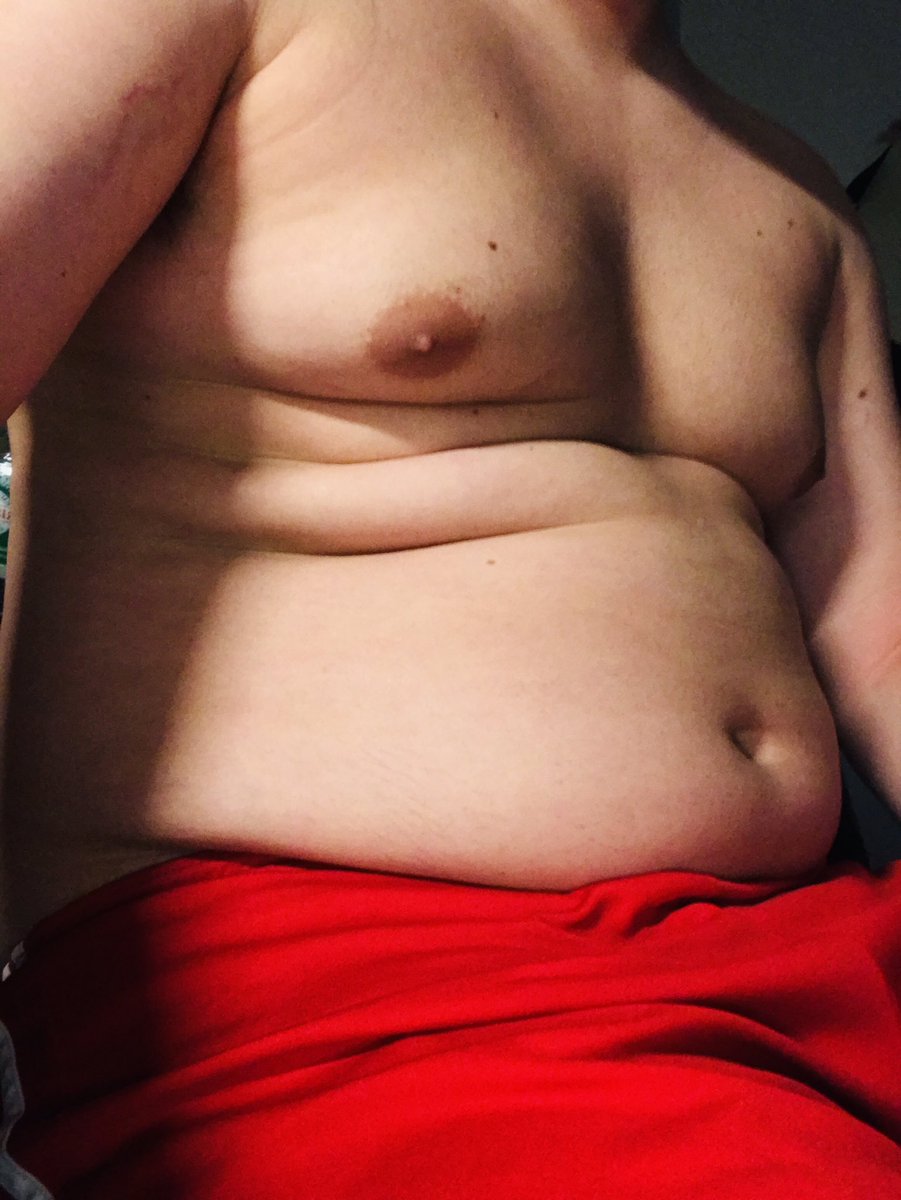 JockGettingFat's tweet photo. It feels good to be fat lol

#fat #fatgay #gainer #feedee #gaygainer #chubby https://t.co/XgCqoNvWgo