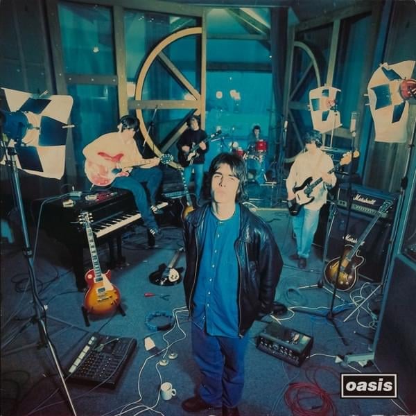 officialcharts's tweet photo. It's 3️⃣ 0️⃣ years since @oasis released their debut single - and Supersonic could enter the Top 10 for the first time ever this week 🌀 https://t.co/3FB89eXZIY 

(📸: Getty) https://t.co/hHaGxeXrBx