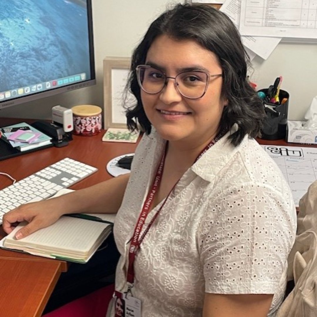 ELRC is pleased to introduce Maria Ayllon, bilingual eligibility specialist. Maria loves to help her families and she is happy that she can be her authentic self without the fear of judgment. #TeamCCIUShares #EquipoCCIUComparte