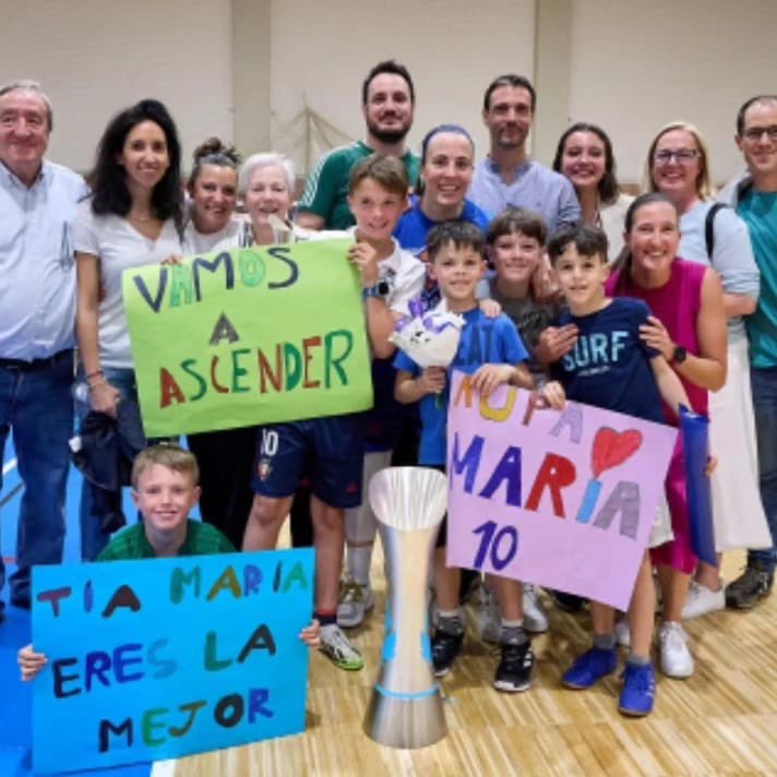 Y cómo explicar lo que vivimos ayer... Simplemente gracias. Somos equipo de Liga Femenina Endesa @fnbardoi #navarra#baloncesto#ascenso#lfendesa