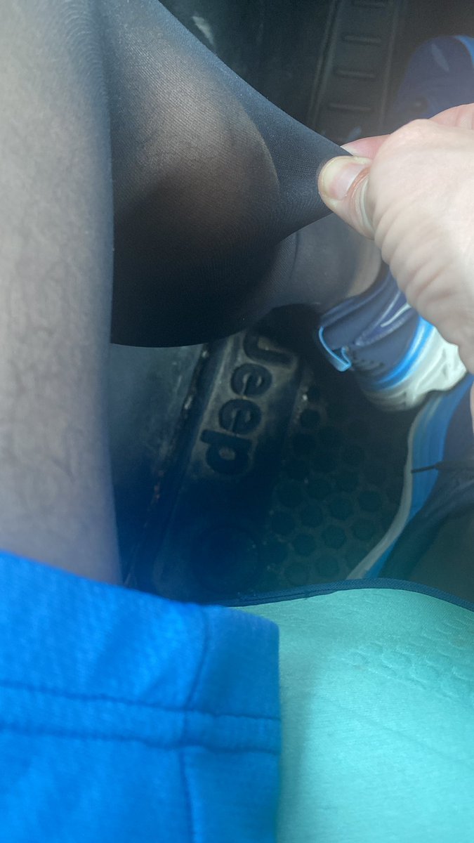 Got my blue sheer tights on