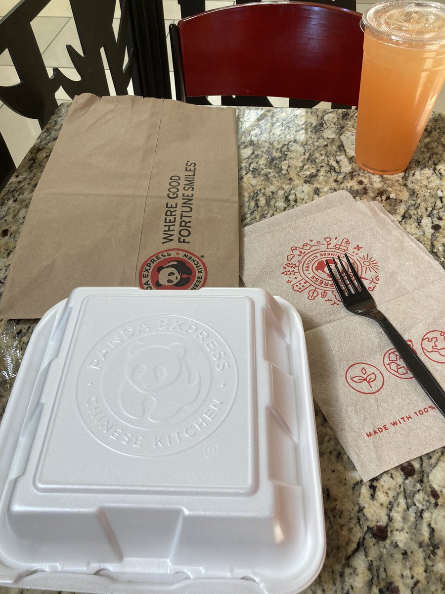 @PandaExpress nice job switching to paper bags. When will you stop using #styrofoam & plastic utensils? You’re massively contributing to #oceanplastics & #microplastcs. How can we progress against climate change when #corporategreed keeps holding us back? #corporateresponsibility