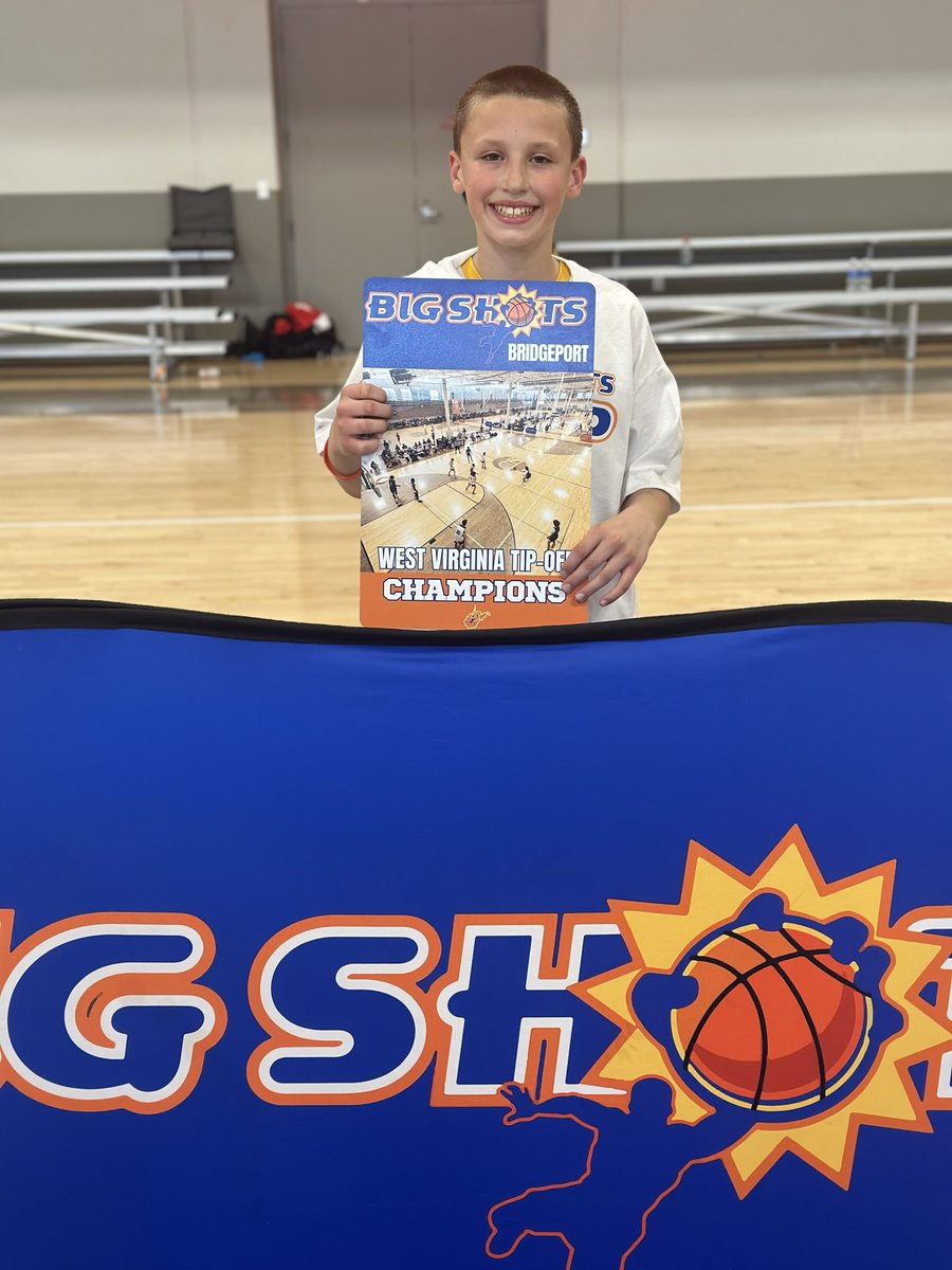 BigShotsGameMVP's tweet photo. #BIGSHOTS #WVTipOff
🏆 11-10U Championship 🏆 

WV Gold 37
23 Keaton Nostesi MVP
12 Andrew Grissby 10 

WV Hustle 35
15 Joshua Lawson 18 https://t.co/qVLMoS058H