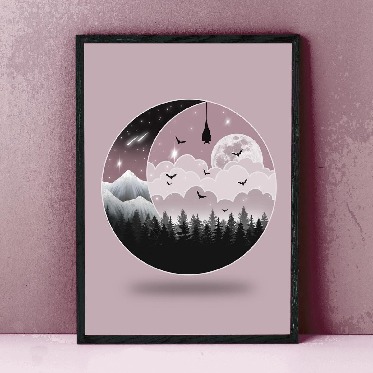 The Bat and the Moon Print 🖤🦇🩷 #handmadehour #shopindie #bat #moon #halloween #handmade #etsyuk #etsyshop #giftideas #shopsmalluk heatherwdesigns.etsy.com/listing/168489…
