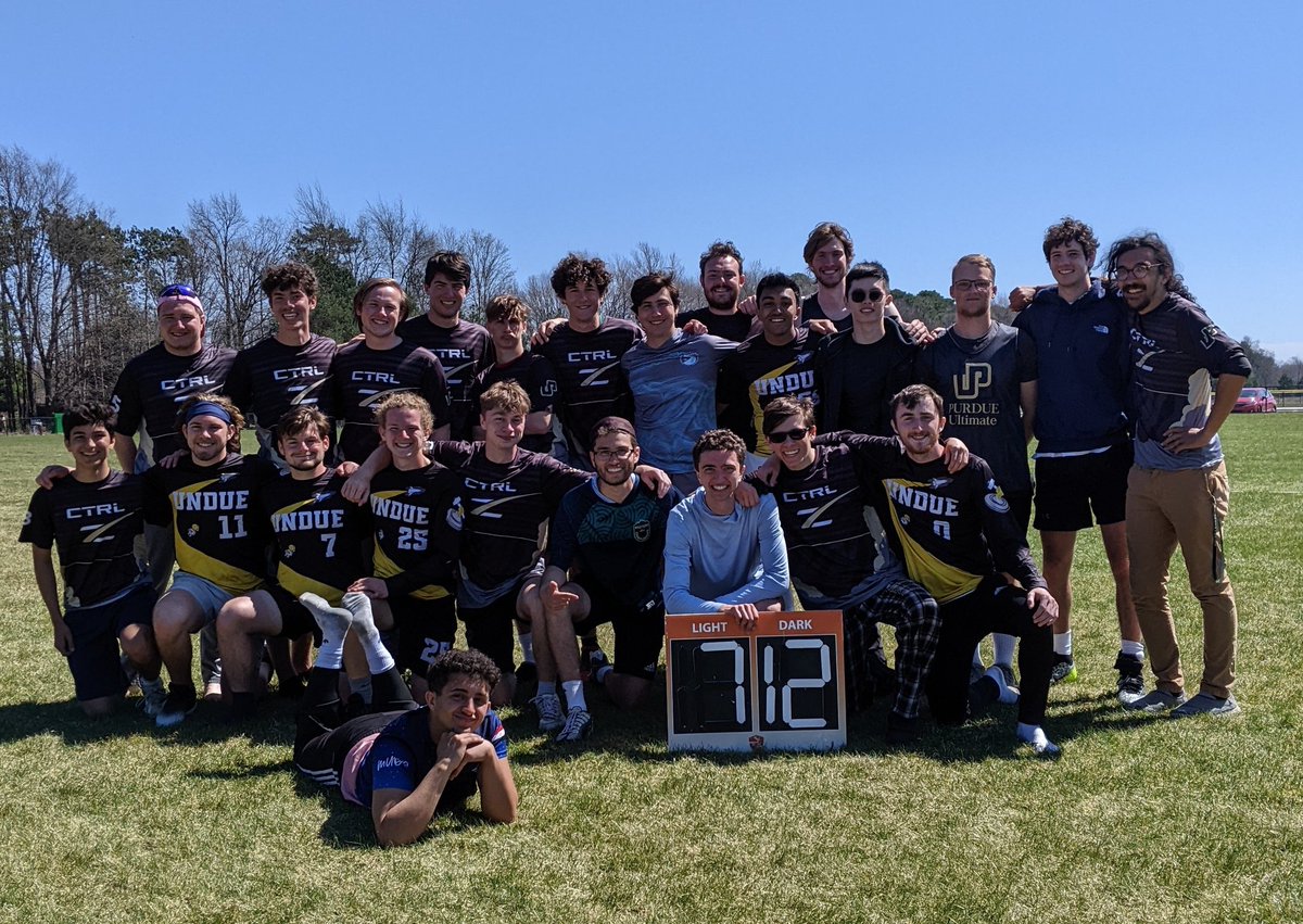 CtrlZUltimate's tweet image. Hey. Guess what. We're going to regionals . . . Again!

CTRL-Z came out buzzing this weekend and for the first time ever . . . CTRL-C came out firing as well!

Z took home 3rd and a regionals qualification, while C took home 9th with some landmark wins and major plays.