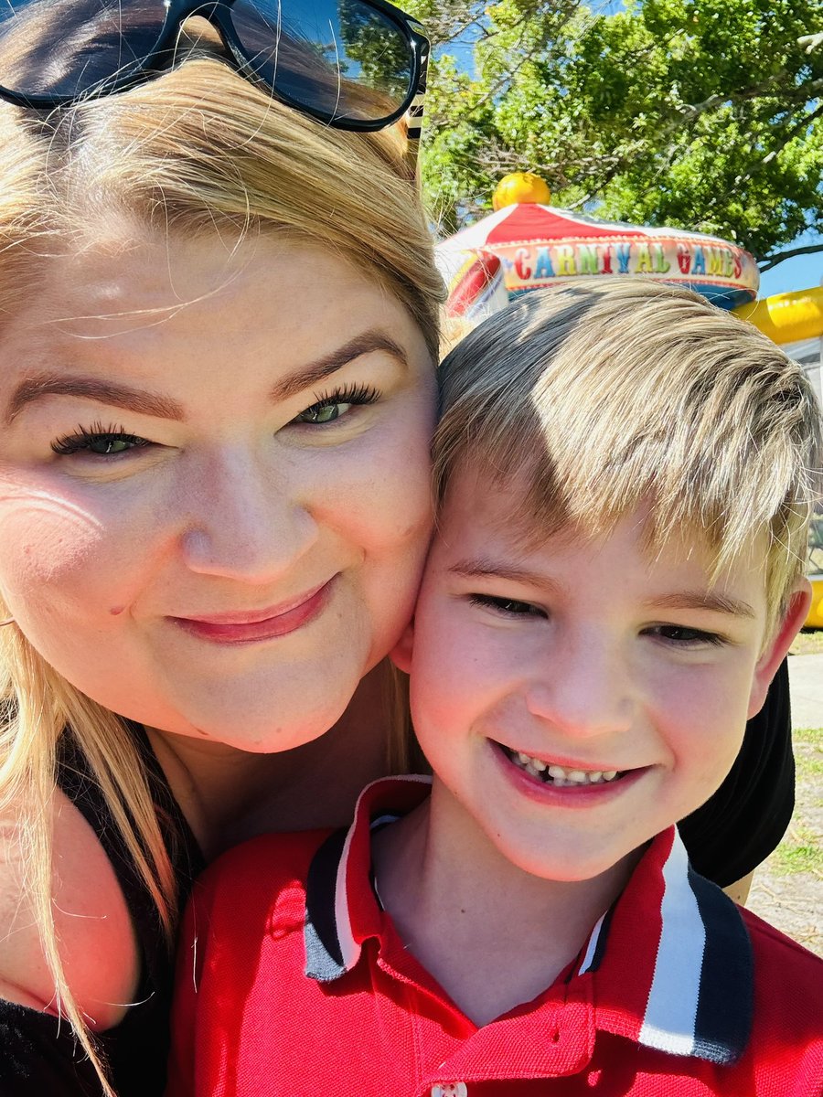 Athena Kort tweet media