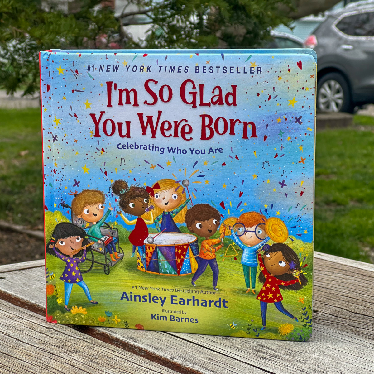 🎉🎉🎉Looking For The Perfect Book📖 To Add To Your Child's Book Collection?!? AD In Comes ~'I'm So Glad You Were Born: Celebrating Who You Are' The #1 New York Times Bestseller By Author #AinsleyEarhardt! This Is Hands Down One Of My Most Favorite Children's Books & I Love🩷…