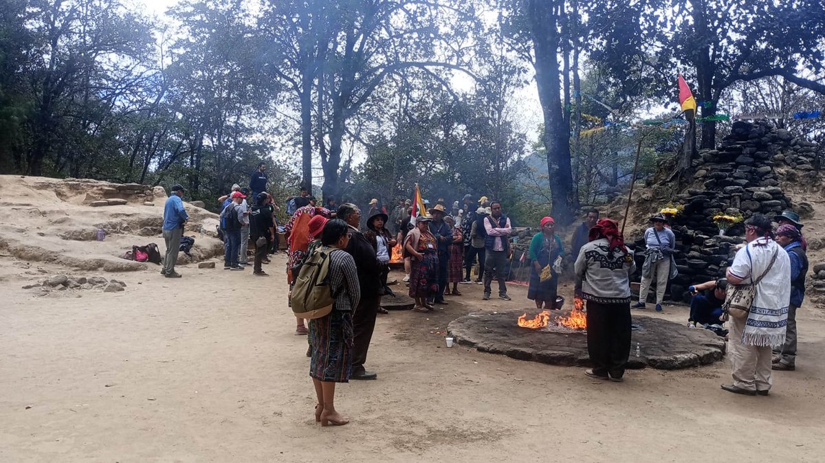 #500AñosDeInvasión Autoridades indígenas del pueblo Kaqchikel conmemoran luchas y resistencias👀 👉🏾Las autoridades indígenas de San José Poaquil, Chimaltenango y organizaciones realizan actividades en el marco de los 500 años de invasión española en territorio Kaqchikel que…