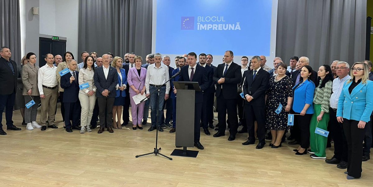 Four #Moldova'n parties (DA, LOC, CUB, 'Party of Change') announced that they had decided to unite in the bloc and to create a 'Pact for Europe', which they will propose other Moldovan parties to sign.