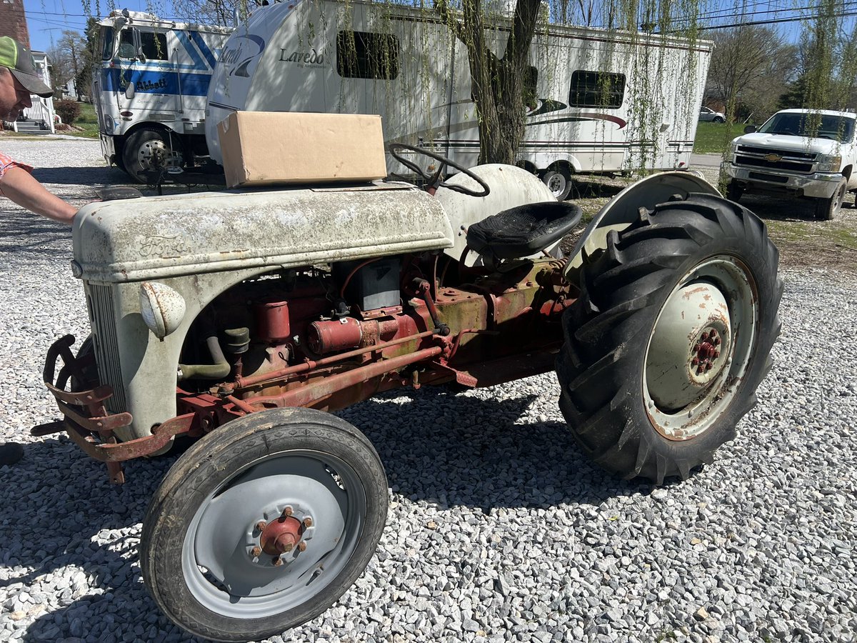 A Ford tractor like this one was the first thing I ever drove in the pastures at the age of Seven.#manual #FarmKid
