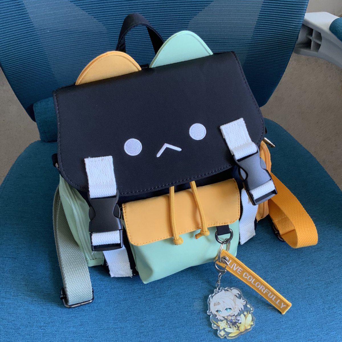 AHHH ITS HERE ✨ My sister got me this Cat Backpack by @Chiroyoyoyoyoyo and it came in today! The design and quality are incredible there are so many pockets to maximize the space this lil guy can hold. It has zippers, buttons, and clips to make sure everything is secure when