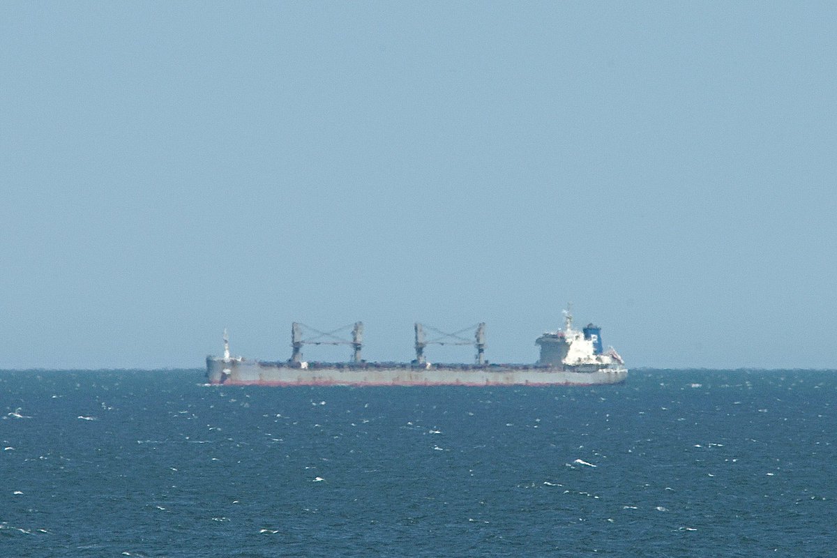 The #BulkCarrier WESTERN LONDON, IMO:9700005 en route to Baltimore, Maryland @BShipspotting @BaltoChes flying the flag of the Philippines 🇵🇭. #ShipsInPics #WesternLondon