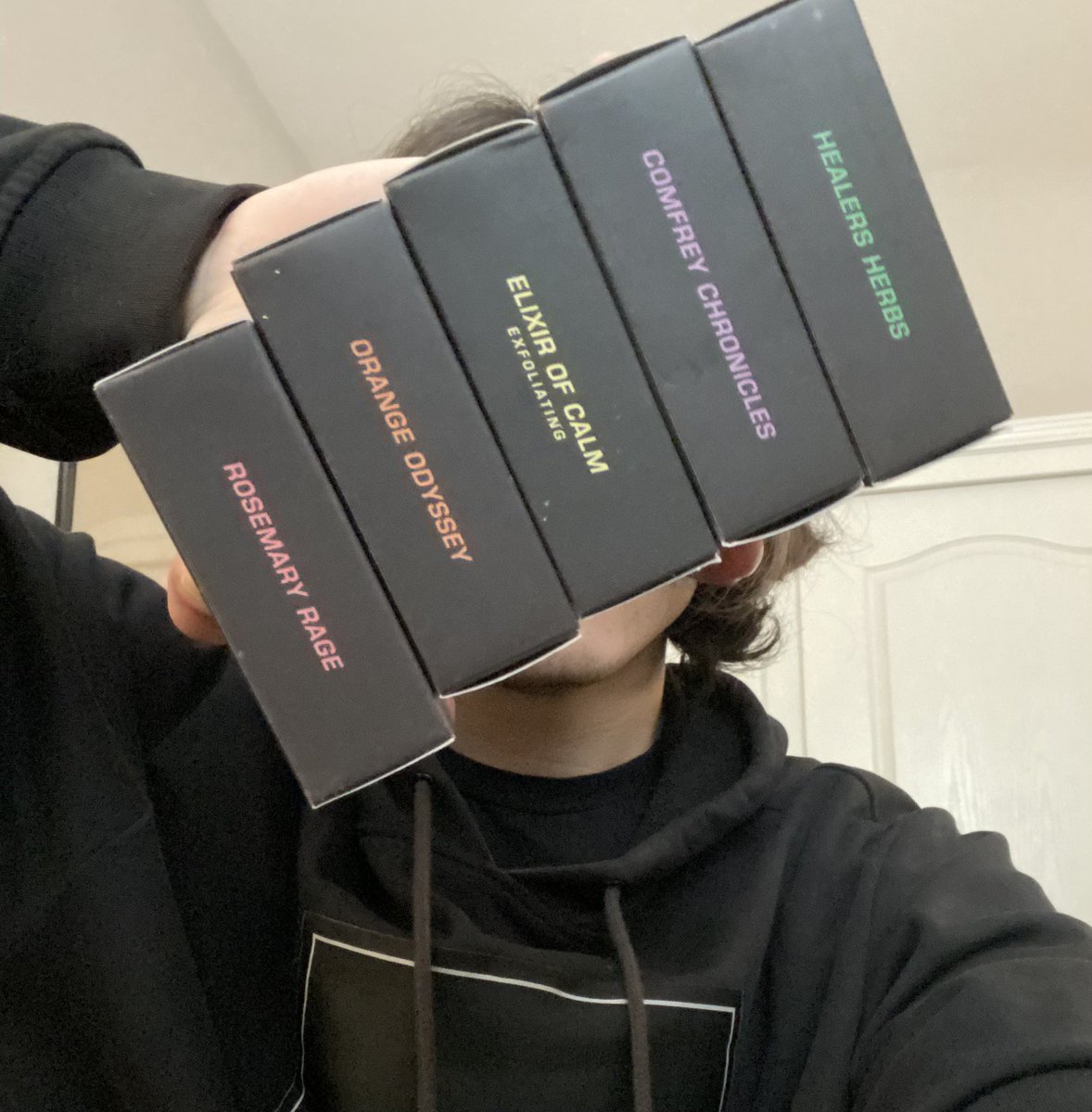 justin shiro tweet media