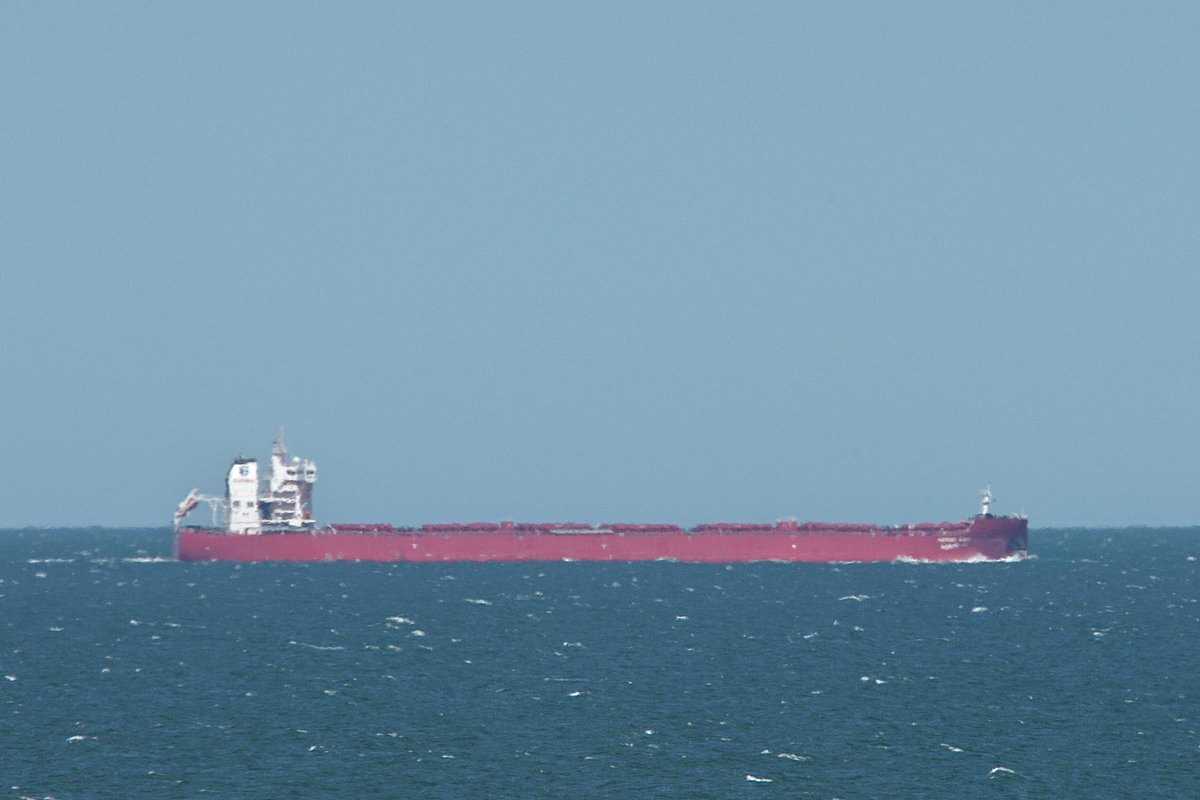 The NORDIC SIKU, IMO:9895800 en route to Rotterdam, Netherlands, flying the flag of the Marshall Islands 🇲🇭. #ShipsInPics #BulkCarrier #NordicSiku