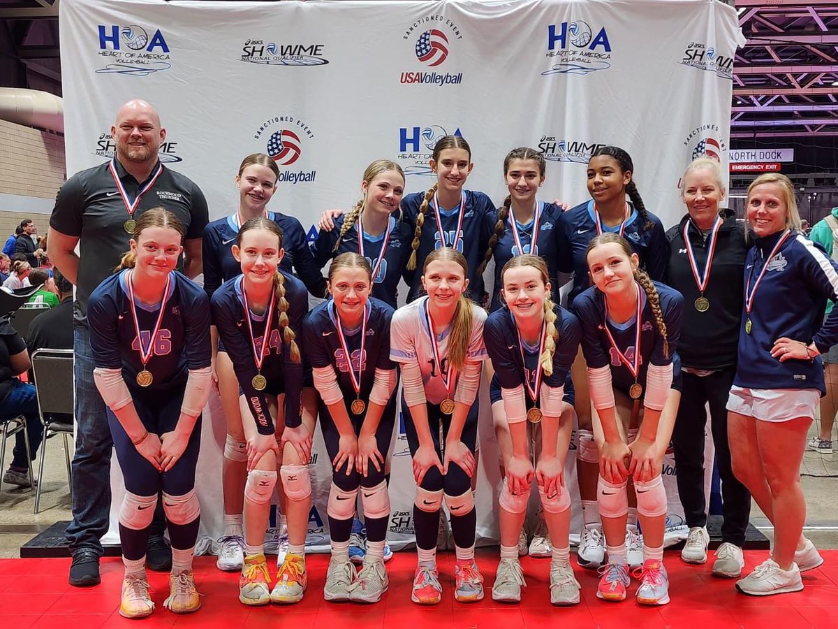 GOT THAT BID!!!!! 

Congratulations to 13 Elite on finishing 5th at the Show Me Qualifier and earning their OPEN bid to USAV Nationals!!!! LETS GO 💙🌟🤝