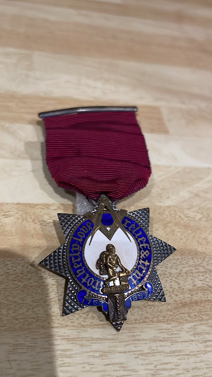 Mitch™ tweet media