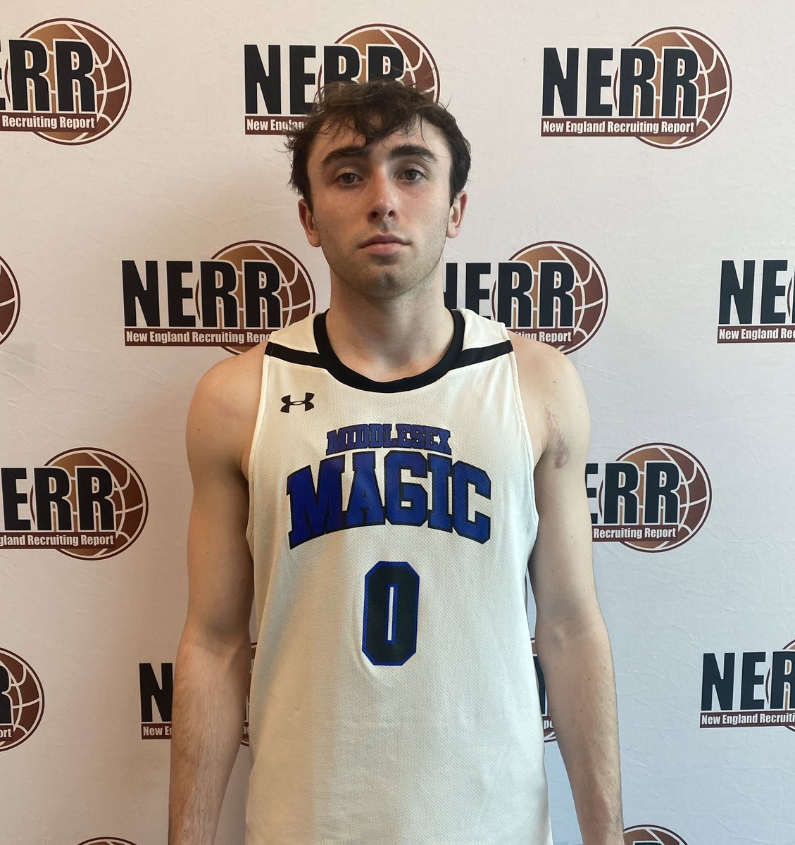 DylanThayer0's tweet photo. Caden Sullivan (@fhsboysbball &amp; @MiddlesexMagic) caught my eye a few weeks back in the MIAA Final Four and continues to impress. 

Sullivan is a gritty slasher that plays with a high motor, creates for others and is a consistent three point shooter. 

#NEHF @NERRHoops https://t.co/HA0s1YmpsL