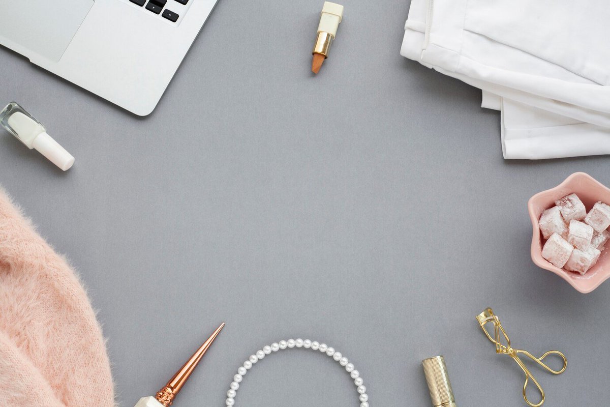 Back to my Business because fashion design is my biggest flex #fashiondesigner #fashionforlife #designerclothes