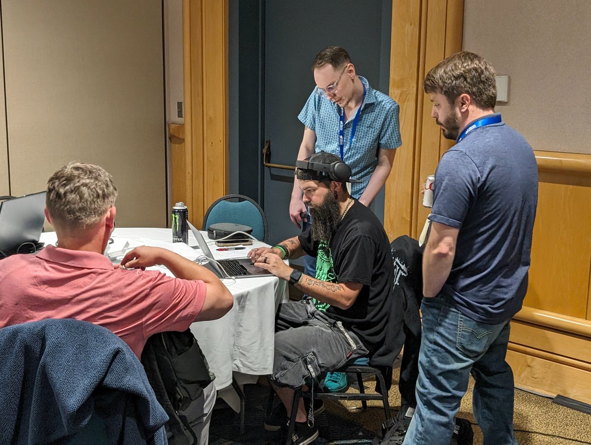 👾🔥 Flashback to last week's epic CTF at Southeast Cybersecurity Summit! Thanks to #DC205, SecureMy.Dev’s Ryan Black, &amp; Layer 3 Communications. Congrats to champion Chris Ruggieri! 🌐🏆

Try the CTF yourself: scores.securemy.dev

#hacktheplanet #CaptureTheFlag
