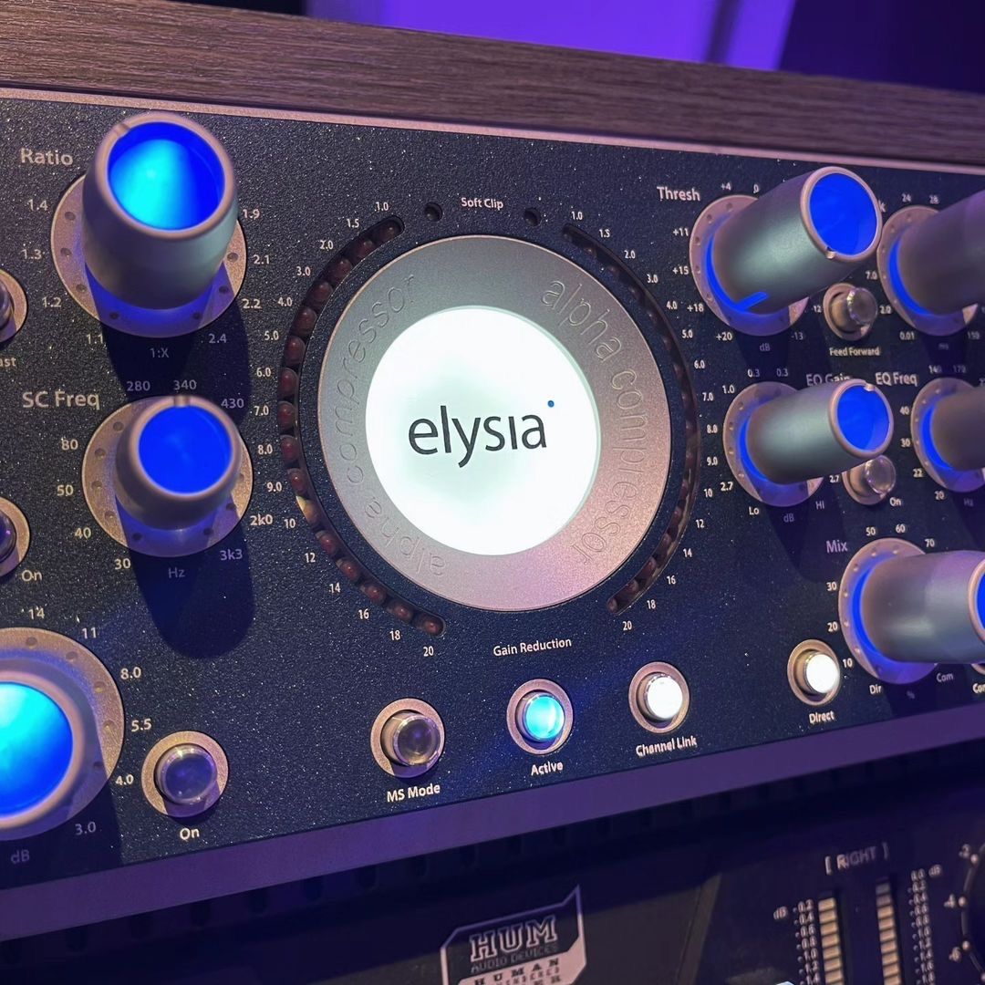 elysia_audio's tweet image. Audio Animals Ltd. „The build #quality on the #elysia #alphacompressor is special. Incredible sounding and incredible looking piece of equipment. It&apos;s the Swiss army knife of #compressors. Anything is possible with the alpha comp.“ Thank you! 🙏🏼😎

instagram.com/audioanimals
