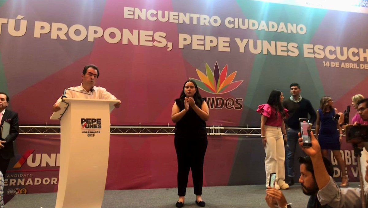 Acudí hoy al encuentro con la sociedad civil y el candidato de la coalición Fuerza y Corazón por Veracruz, 'Tú propones, @Pepe_Yunes escucha'.