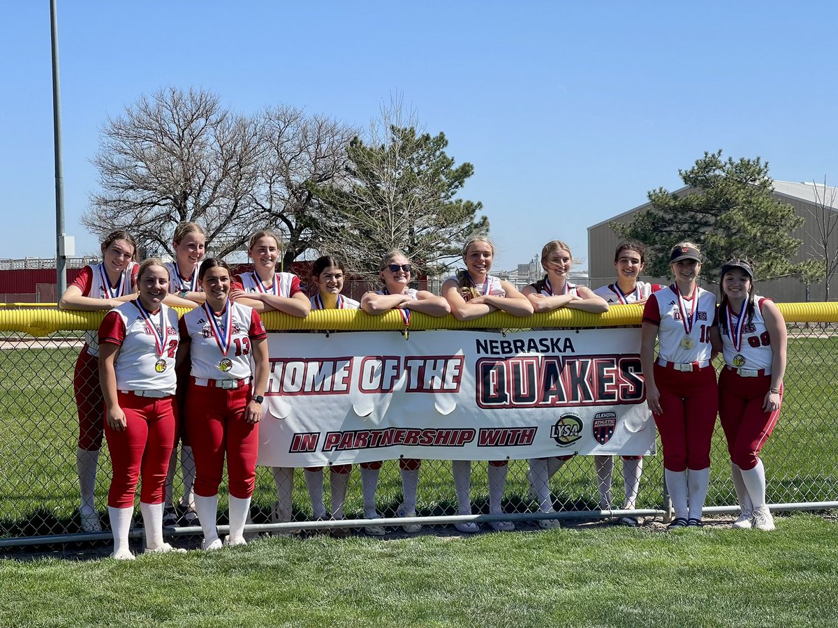 maggie cecil tweet media