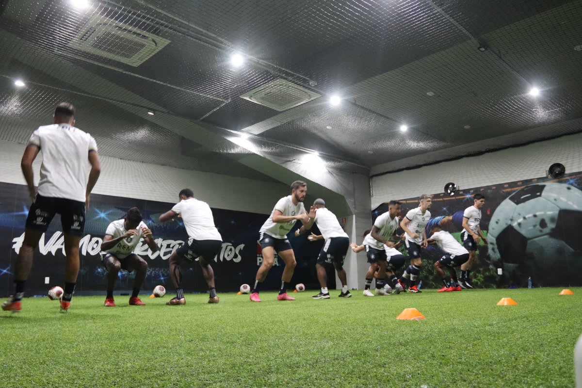 Aquecimento. ⚽️

📸 Luis Carlos/Remo
#OReiDaAmazônia