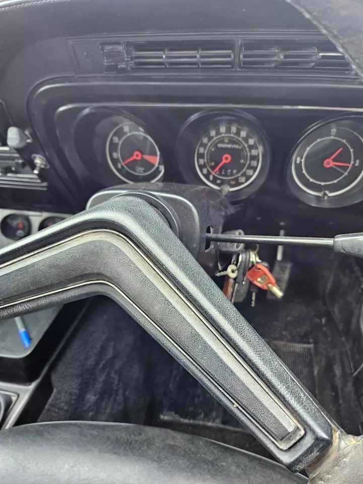 BarnFindsUK's tweet photo. Ad:  1972 Ford Cortina MK3 2000GT 😎
On eBay here -->> https://t.co/VlgDbXdn9j 

 #FordCortina #FordClassic #CarRestoration #OldSchoolCool #fordfans https://t.co/id8S6YCfUV