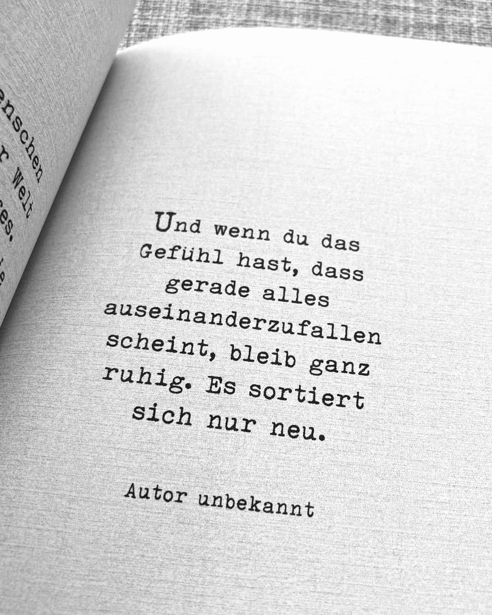 So viele Krisen überschatten grad unser Leben und schaffen Ängste und Sorgen. Bitte vergesst nicht zu leben, Momente zu genießen,schöne Erinnerungen aufleben zu lassen,zu lieben und zu lachen.Das Leben ist ein einmaliges Angebot. Nutzt es gut und bleibt Mensch🙏