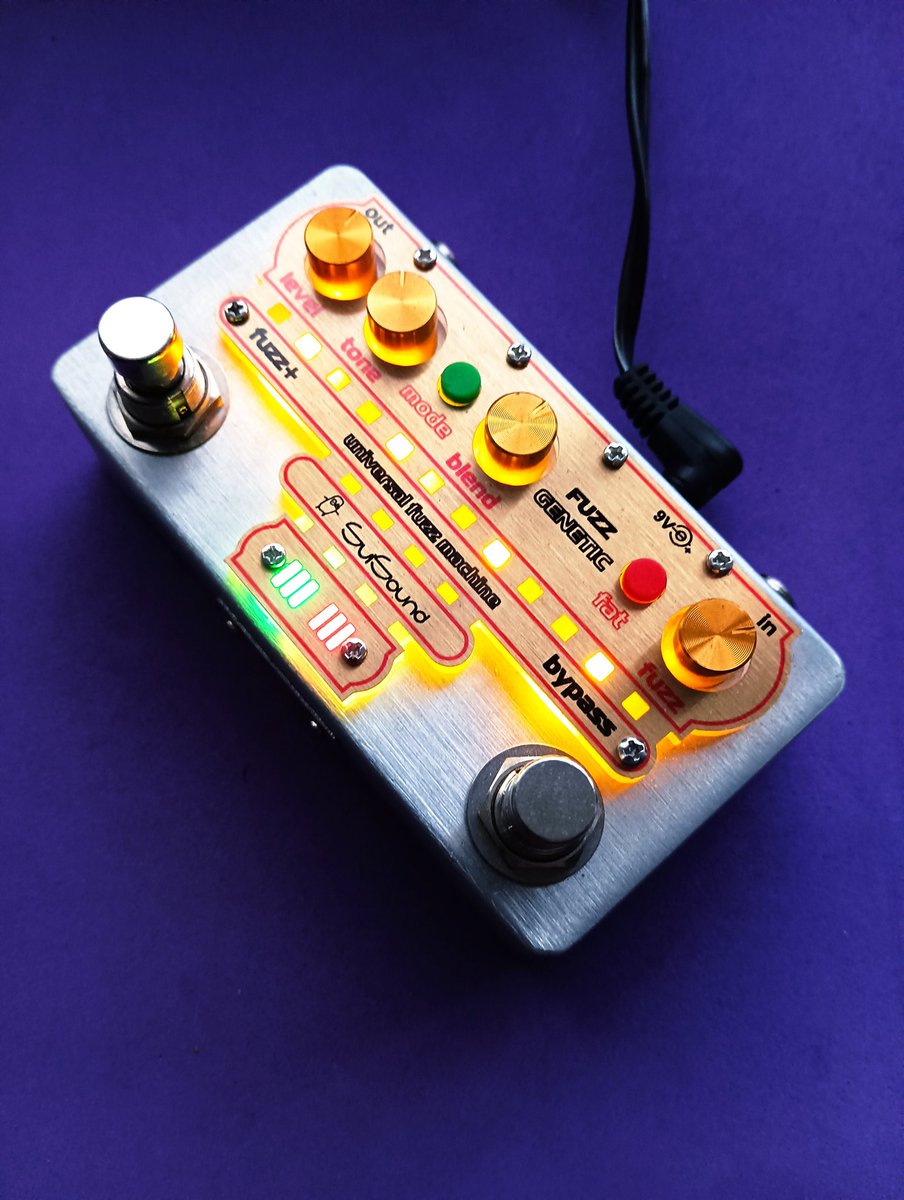 svisound's tweet photo. #fuzz machine #FuzzGenetic 
#guitarfuzz #octaver #GuitarPedals #GuitarGear #pedalart #Pedalboard https://t.co/pQ33NDn9Fh