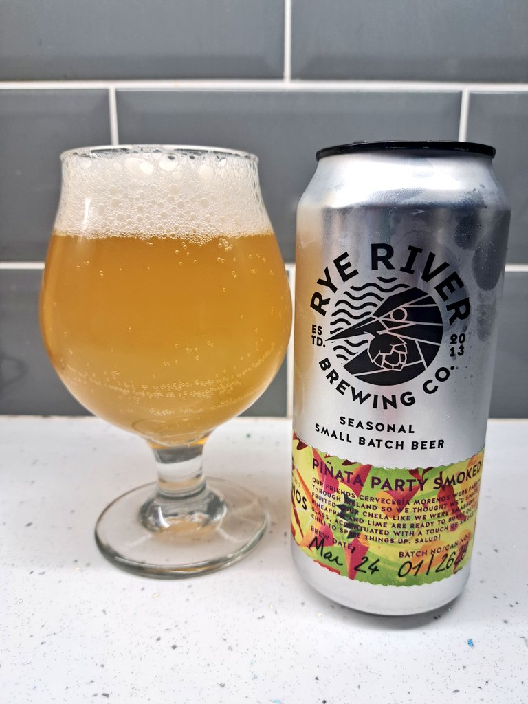 There are few who do seasonal sours better than @ryeriverbrewing, and this is no exception. There's so much going on in this one; a smoky, spicy sour. I'm all for it.