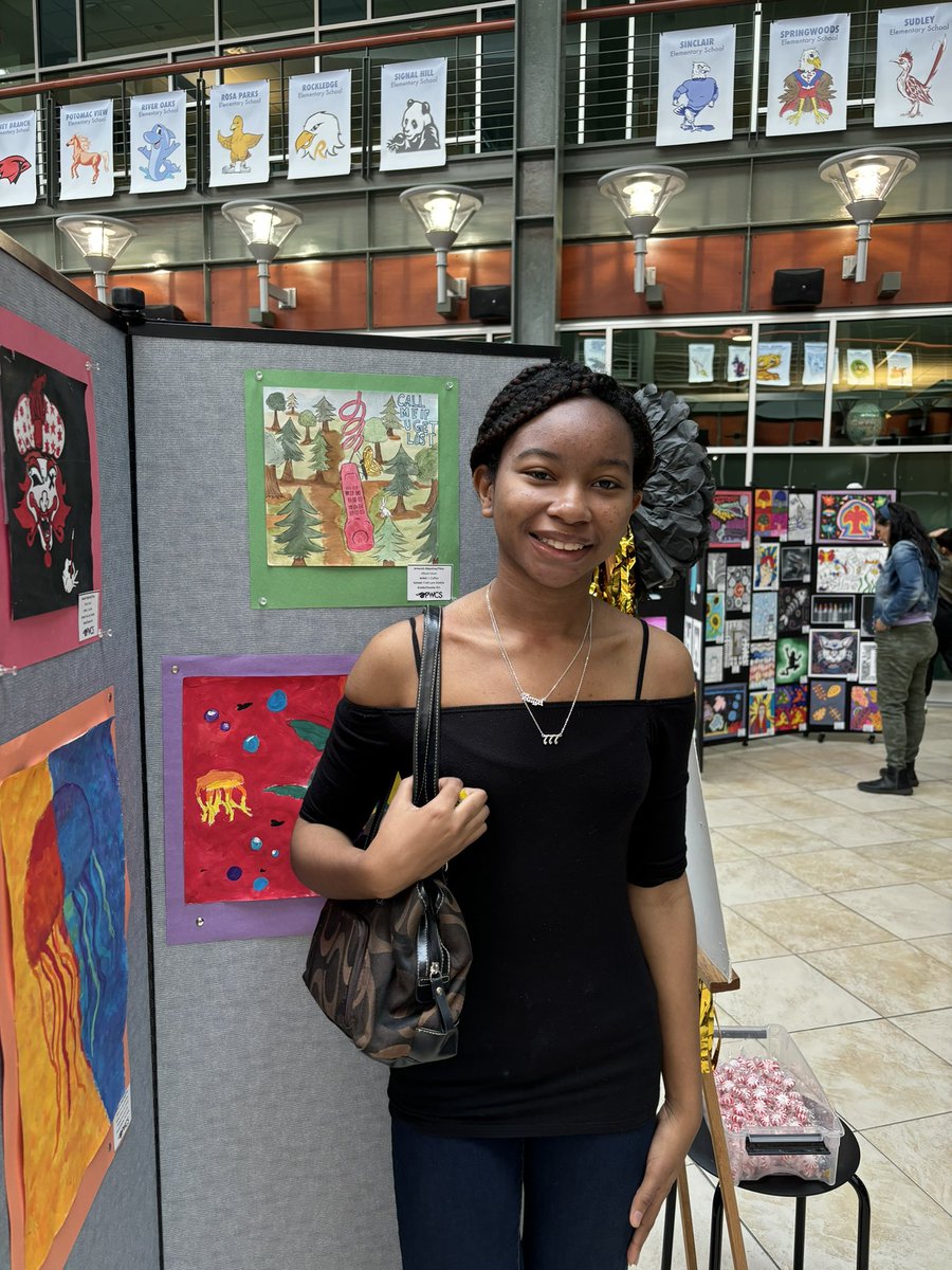 fredlynnART's tweet photo. Another great All County Art Show in the books! #flhornets https://t.co/FUUneOoSaG
