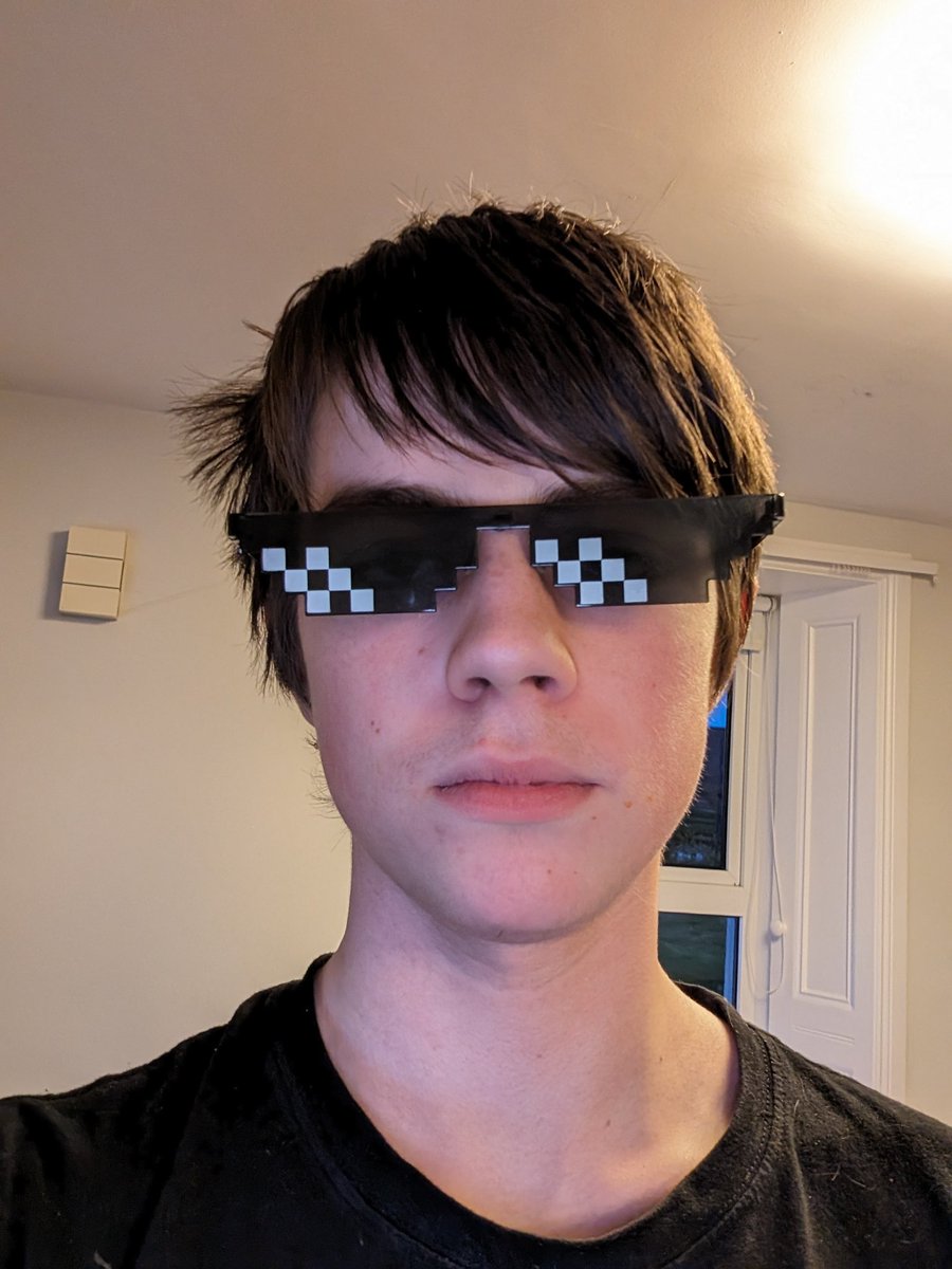 Bodacious_Dude's tweet photo. Boredest you've ever been 
#boring https://t.co/bKqi2dDac9