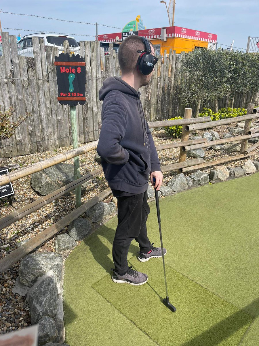 Cascade_Cohen's tweet image. Tom had a fantastic day yesterday at Great Yarmouth, enjoying many different activities but particularly Mini golf. 🏌‍♀️⛳️

#GreatYarmouth 
#fundaysout