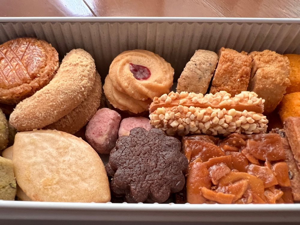 This Forumite's fed up with their biscuits going soft after two days and wants your recommendations for how to store them. forums.moneysavingexpert.com/discussion/651… PS: Can anyone else smell this picture? 😋