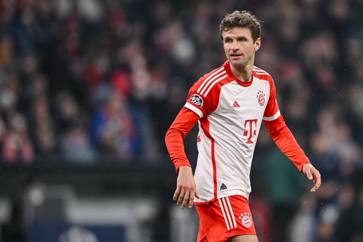 iMiaSanMia's tweet photo. Thomas Müller is currently not planning to continue his career beyond the end of his contract in 2025. Bayern will try to involve Müller in a new role at the club after his retirement [@georg_holzner, @kicker] https://t.co/lSLx5tuipO