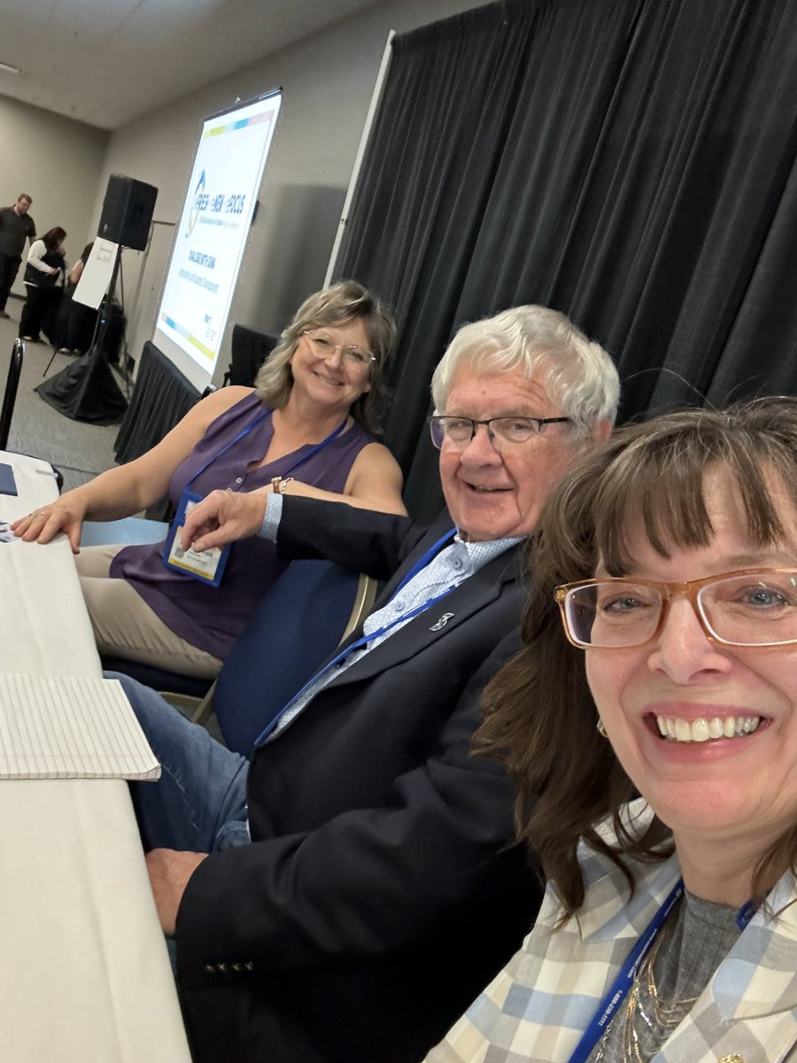cfroze's tweet photo. Great discussion at the first session joining my colleagues Rod , April and Augustina on the panel. #Suma2024 #econmicdevelopment #Saskatchewan @CityofMooseJaw @SUMAConnect https://t.co/kAgTPbinOe