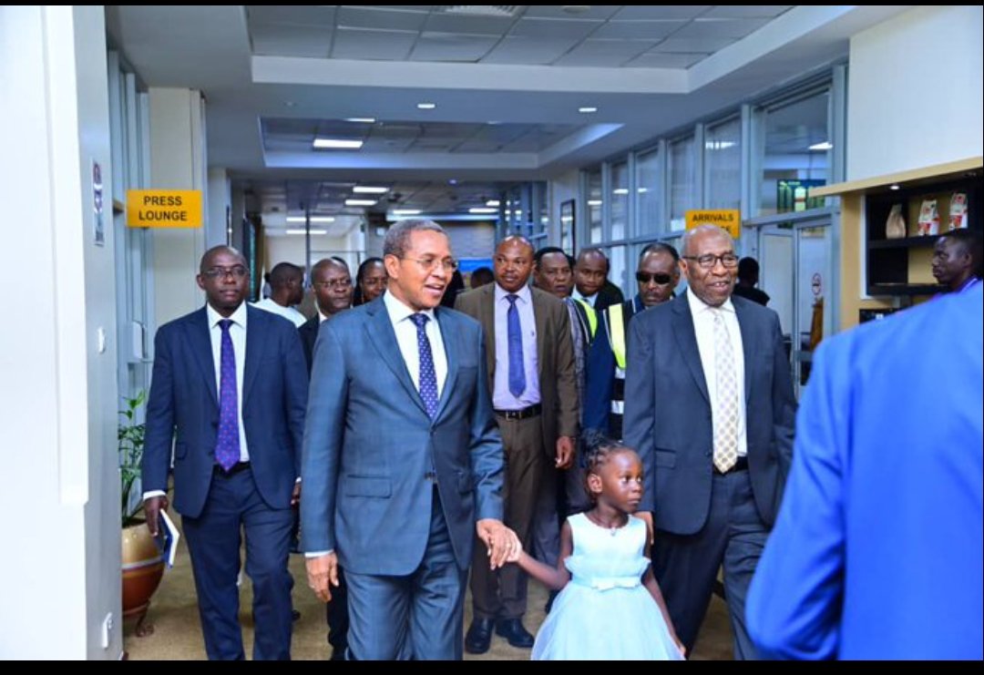 We today received former Tanzanian President, HE @jmkikwete who is in the country, to among other things, address the #GuildLeadersSummit2024 organised a team of visionary young people @GPLAcademy, as Guest of Honor at @Makerere University on Monday 15th April, 2024.