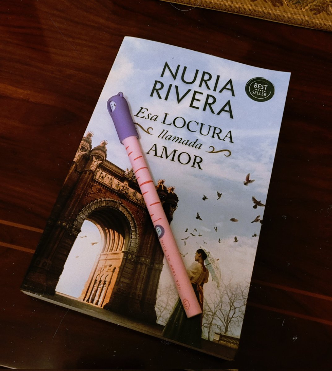 NavarroFuenteT's tweet photo. 22:15 de la noche, mood. ✨️

Estos pequeños placeres que me dan un poquito de paz. 📖❤️ https://t.co/J6TlZ8Kqku