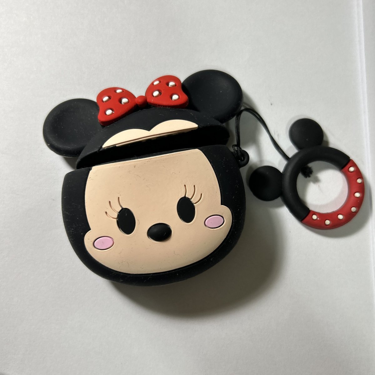 Fairy_usedd's tweet photo. ส่งต่อเคสแอพอตน้องมินนี่รุ่น 1/2

♡  45฿ ส่งฟรีค่า

#ส่งต่อเคสแอพอต #เคสเกาหลี #เคสแอพอต #AirPods #ส่งต่อเคส #ส่งต่อเครื่องสําอาง #ส่งต่อคสอ #มือสองสภาพดี #เคสไอโฟน https://t.co/KZ2yjWHTCa