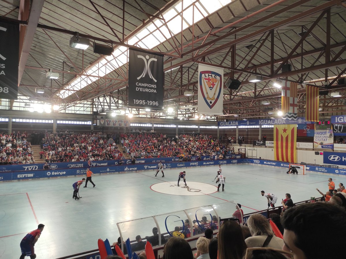 Enhorabona <a href="/IgualadaHC/">Igualada Hoquei Club</a> 
Tornar a veure el pavelló ple com els vells temps ha sigut molt bonic i emocionant. 
A celebrar-ho!!! 🏆