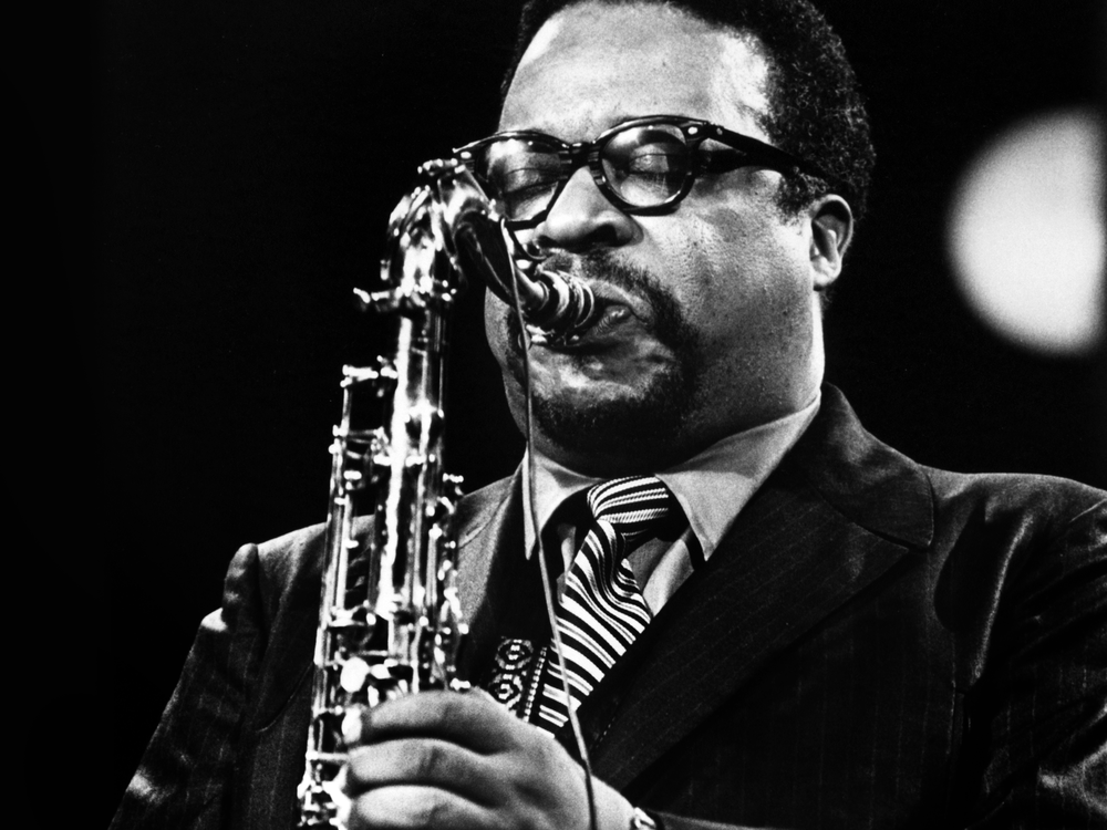 Gene Ammons was born today in 1925 and what an amazing sound he had. Just listen to one of the recordings he plays so wonderfully on my You Tube channel ow.ly/KNjg50RfOcr #planetelegance #roncarter #jazz