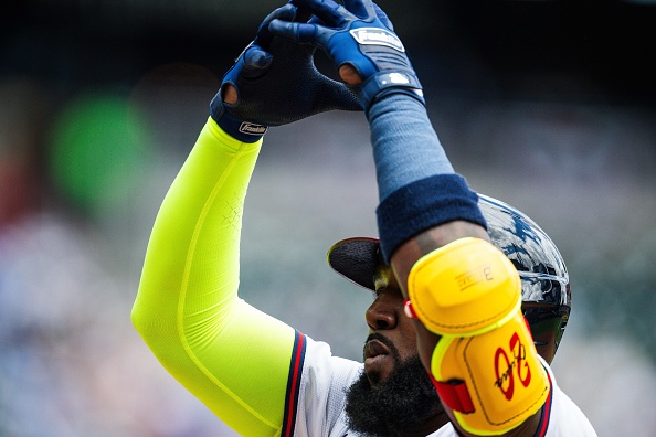 Marcell Ozuna has a 13-game hitting streak for the Braves and wins it with a 3-run HR in the 9th - Now leads MLB with 21 RBI