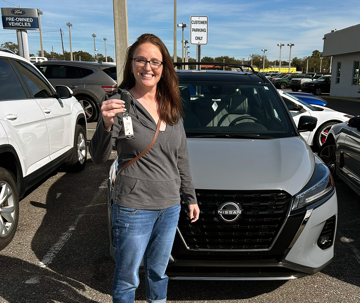 It's not hard to believe that #GreatService & #GreatDeals go #Together, especially at #LakelandAutomall & when Brandy Boyd was looking for a #NewSUV, the #NissanKicks had just what she was looking for... #Awesome & Congratulations Brandy - #Enjoy - We're here for you! #ThankYou