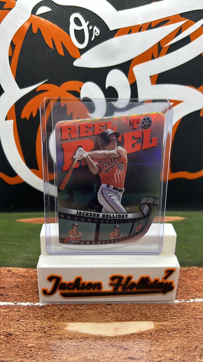 OsCardGiveAways's tweet photo. ORIOLES WIN!!

Cowser with the Insurance Dong but today belongs to Jackson Holliday with his first MLB hit!

Like retweet &amp;follow! I’ll select one lucky follower around 8pm EST tonight to receive this Jackson card and a Jackson Holliday stand (color of their choice ) #Birdland https://t.co/O2LKSvKV5N