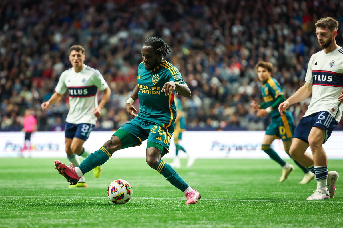 In the @LAGalaxy's 5 road matches (3-1-1; 12 GF, 8 GA) during the 2024 @MLS campaign, @JoveljicDejan has recorded 4⚽s and 1🅰️, @josephpaintsil_ has tallied 2⚽s and 2🅰️s and @RiquiPuig has notched 2⚽s and 3🅰️s. #LAGalaxy #Facts #RoadWarriors #MLS #KillaPs ✨🇷🇸🇪🇸🇬🇭